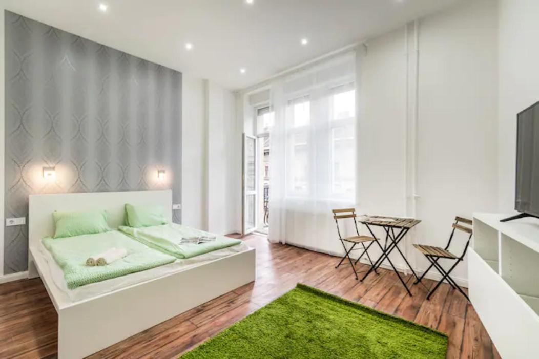 Hi-Bp Design Home Apartments In The Heart Of บูดาเปสต์ ภายนอก รูปภาพ